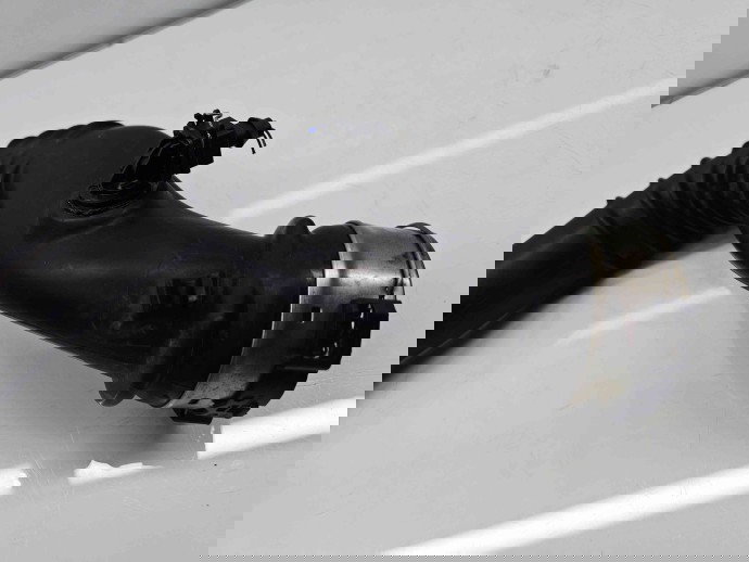 Tub intercooler Bmw 1 (E81, E87) [Fabr 2004-2010] 7797483 2.0 N47D20 105KW / 143CP