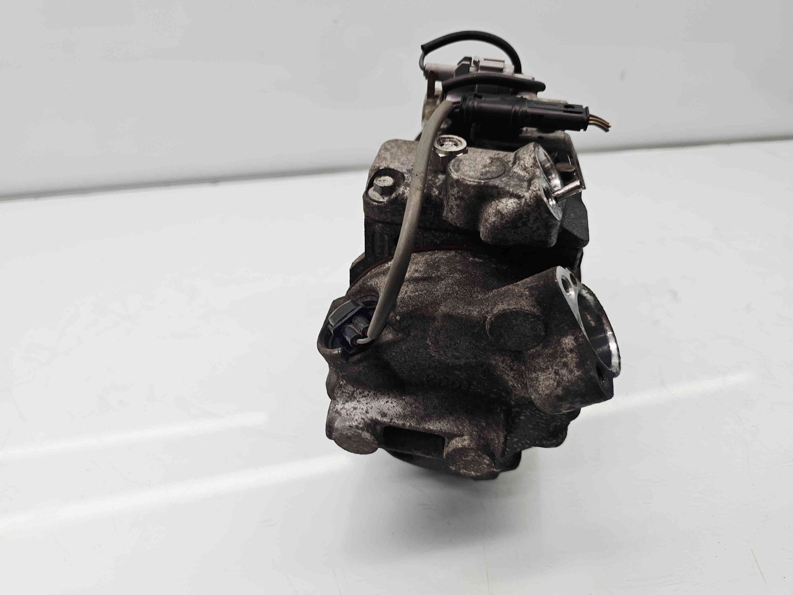 Compresor clima Bmw 5 (E60) [Fabr 2004-2010] 6987862 2.0 N47D20 105KW / 143CP - imagine 2