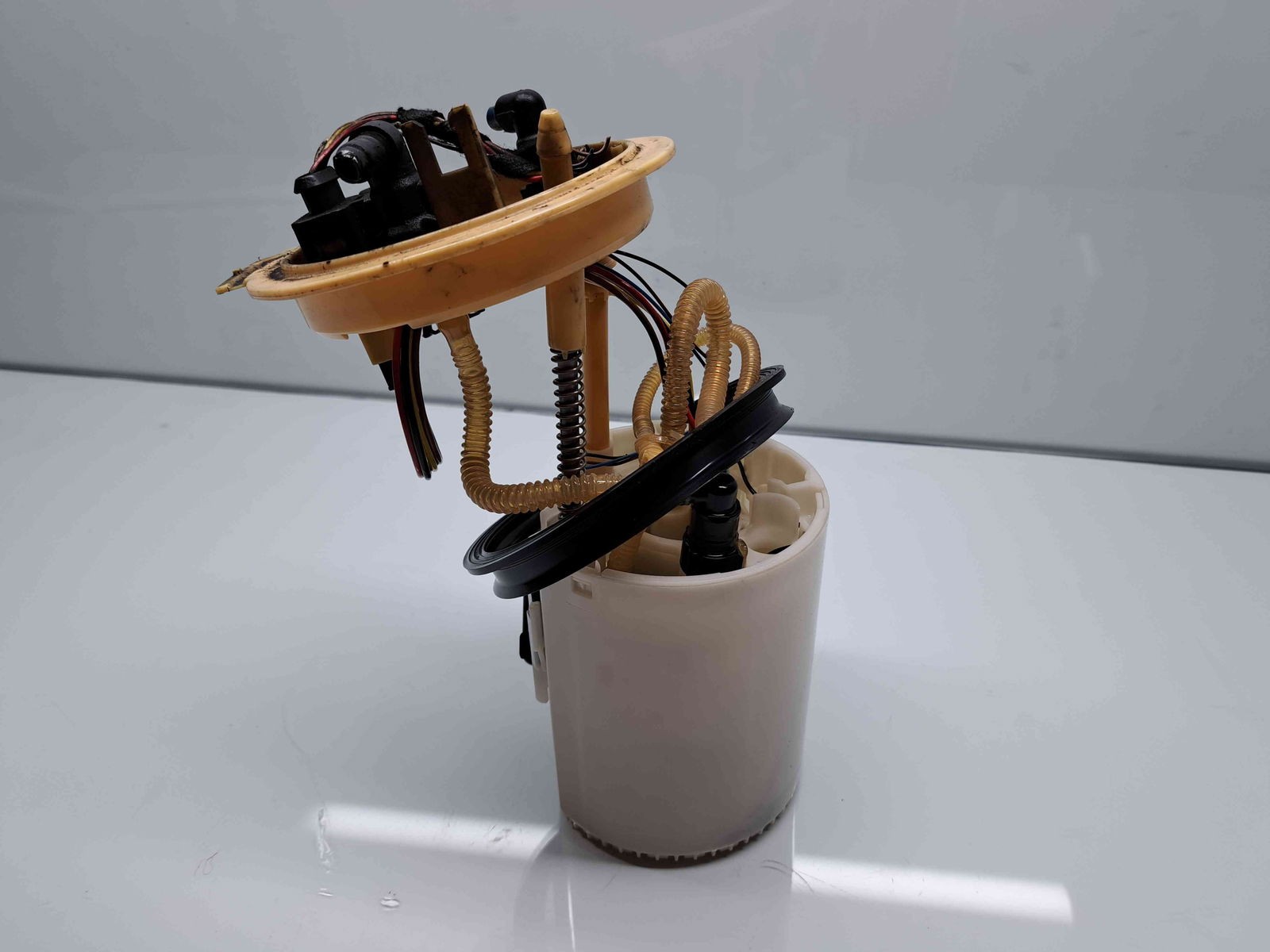 Pompa combustibil Seat Leon (5F1) [Fabr 2012-2018] 5Q0919050P 2.0 TDI CRMB 110KW / 150CP - imagine 2