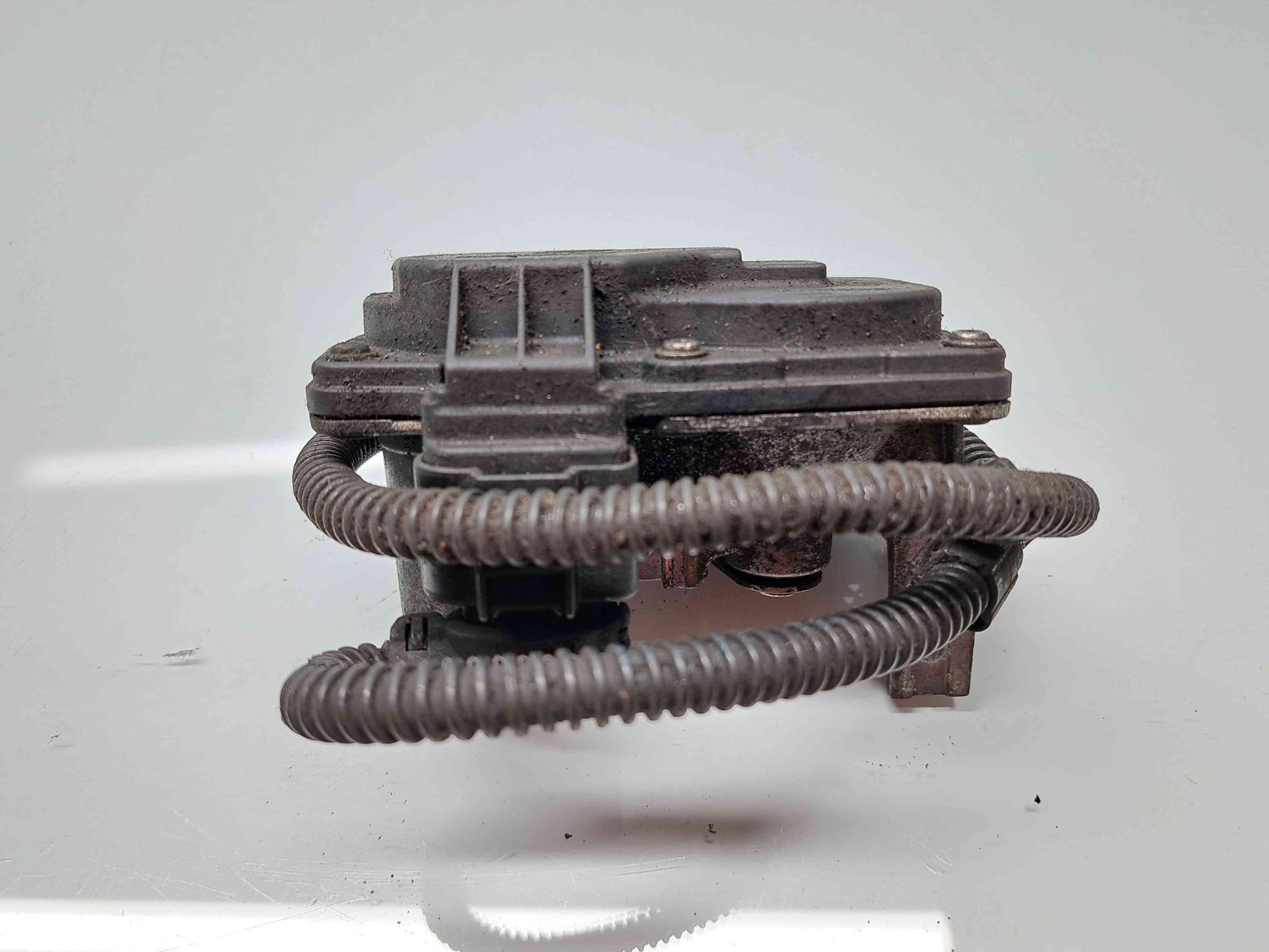 Motoras galerie evacuare AUDI A3 Sportback (8VA) [Fabr 2012-2020] 5Q0253691J 2.0 TDI CRMB 110KW / 150CP - imagine 4