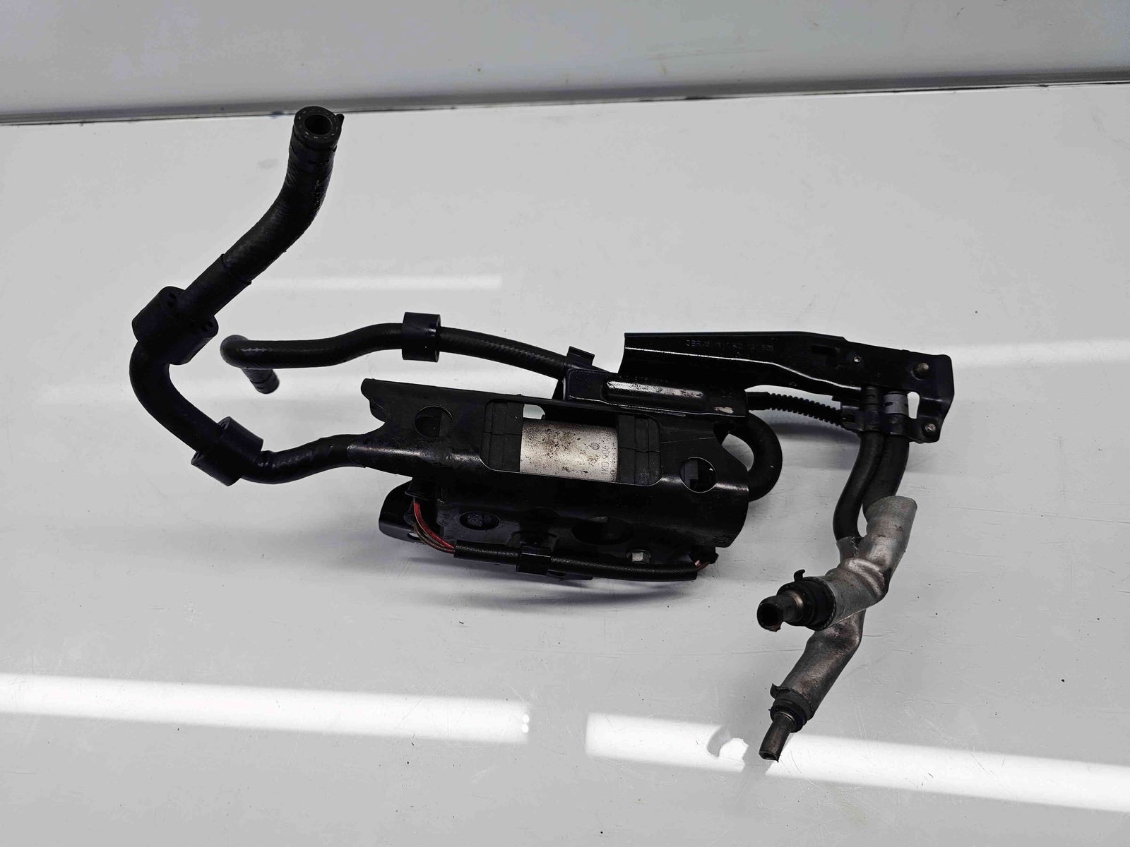 Pompa combustibil Volkswagen Passat B6 (3C2) [Fabr 2005-2010] 5N0906129B 2.0 TDI CFHA 81KW / 110CP - imagine 1