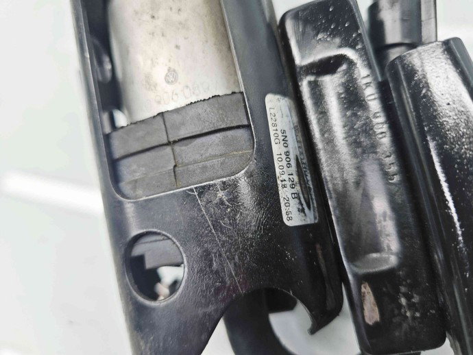 Pompa combustibil Volkswagen Passat B6 (3C2) [Fabr 2005-2010] 5N0906129B 2.0 TDI CFHA 81KW / 110CP