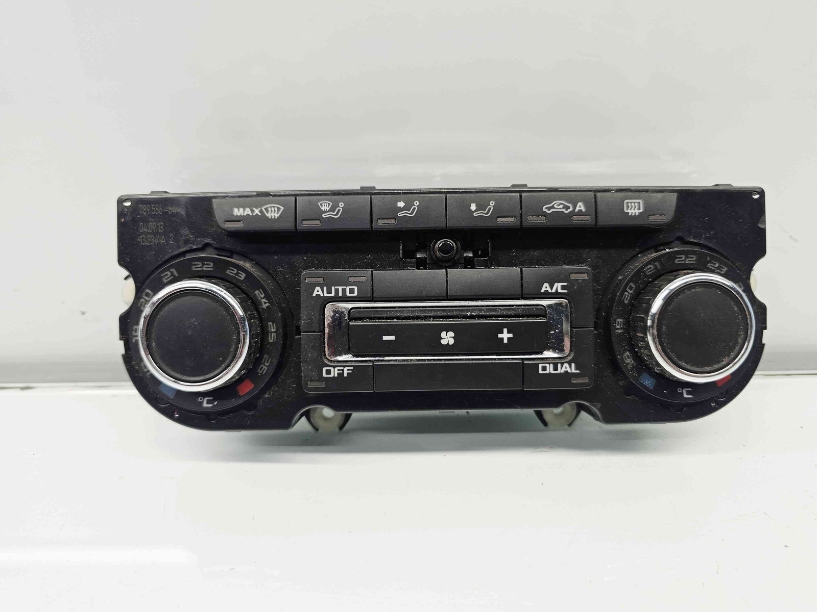 Panou comanda clima Skoda Superb II (3T4) [Fabr 2008-2015] 3T0907044CD - imagine 1