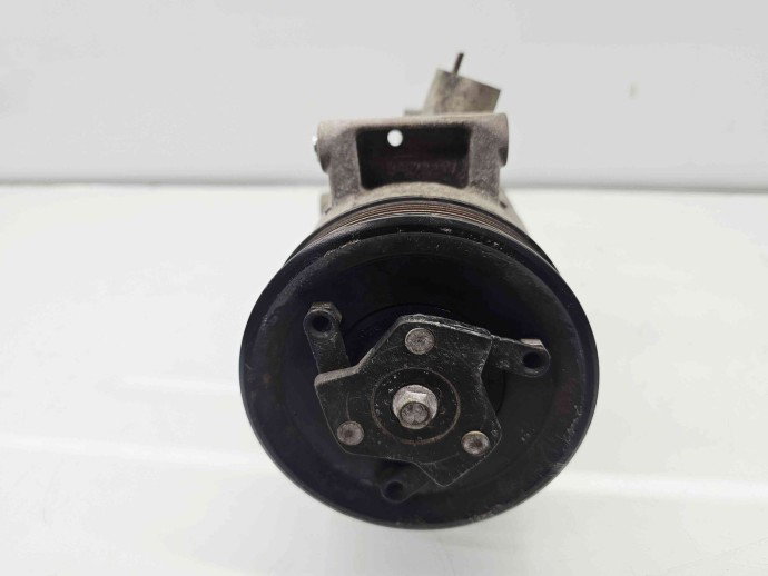 Compresor clima  Volkswagen Tiguan (5N) [Fabr 2007-2016] 5K0820803A 2.0 TDI CFFB 103KW / 140CP
