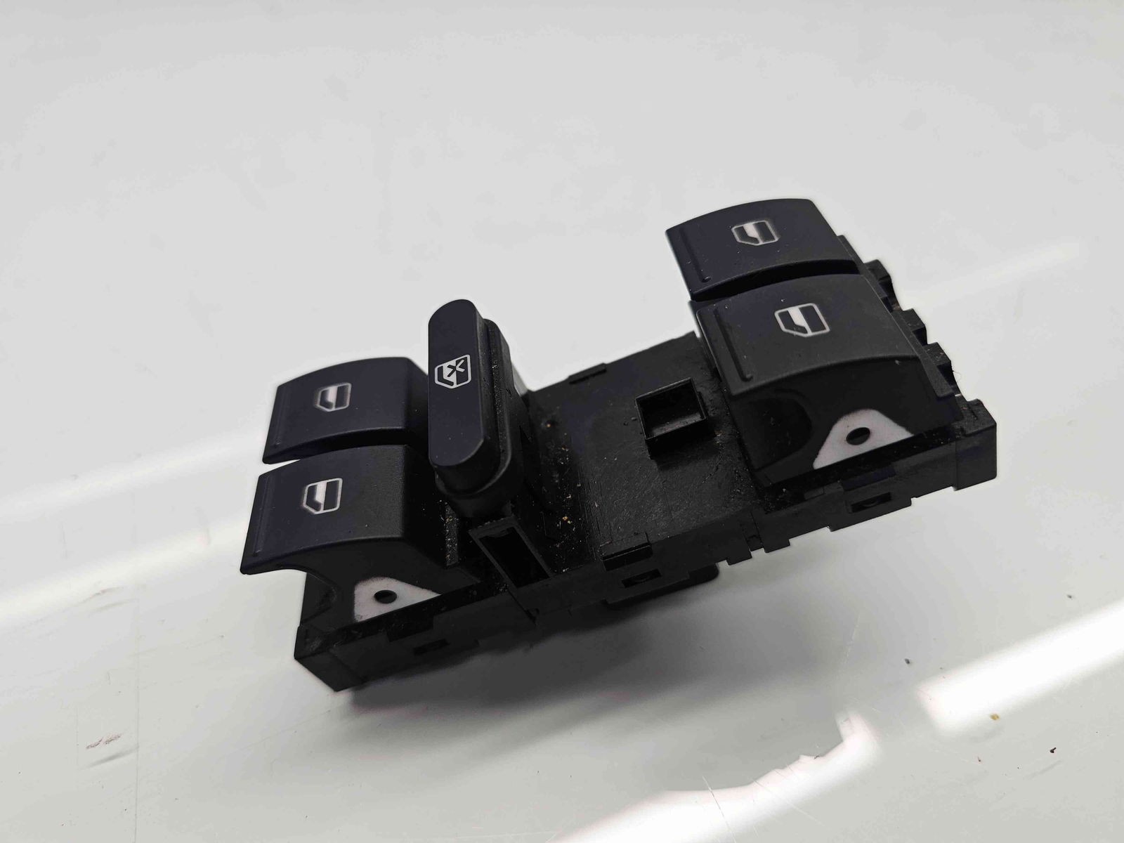 Butoane comanda geamuri sofer Volkswagen Polo (6R) [Fabr 2009-2016] 1K4959857B - imagine 4