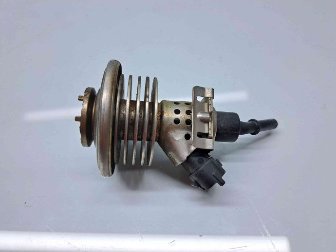 Injector Adblue  Mercedes CLS (C218) [Fabr 2011-2018] A0004900713 2.2 CDI 651924 125KW / 170CP