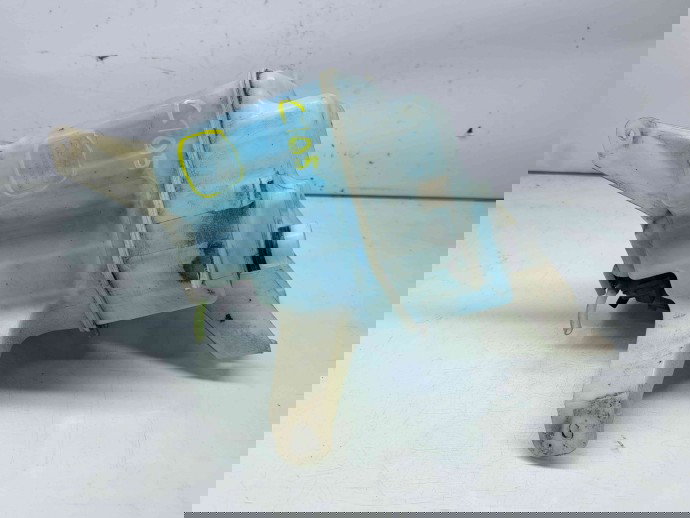  Vas lichid parbriz Toyota Rav 4 III (ACA3, ACE, ALA3, GSA3, ZSA3) [Fabr 2005-2013] 060851-217