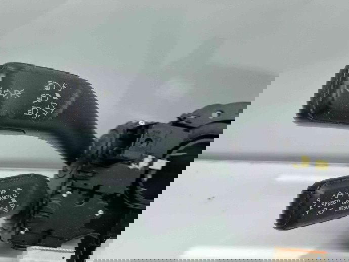  Bloc manete cu spirala volan AudiA4 (8K2, B8) [Fabr 2008-2015] 8K0953502BD 