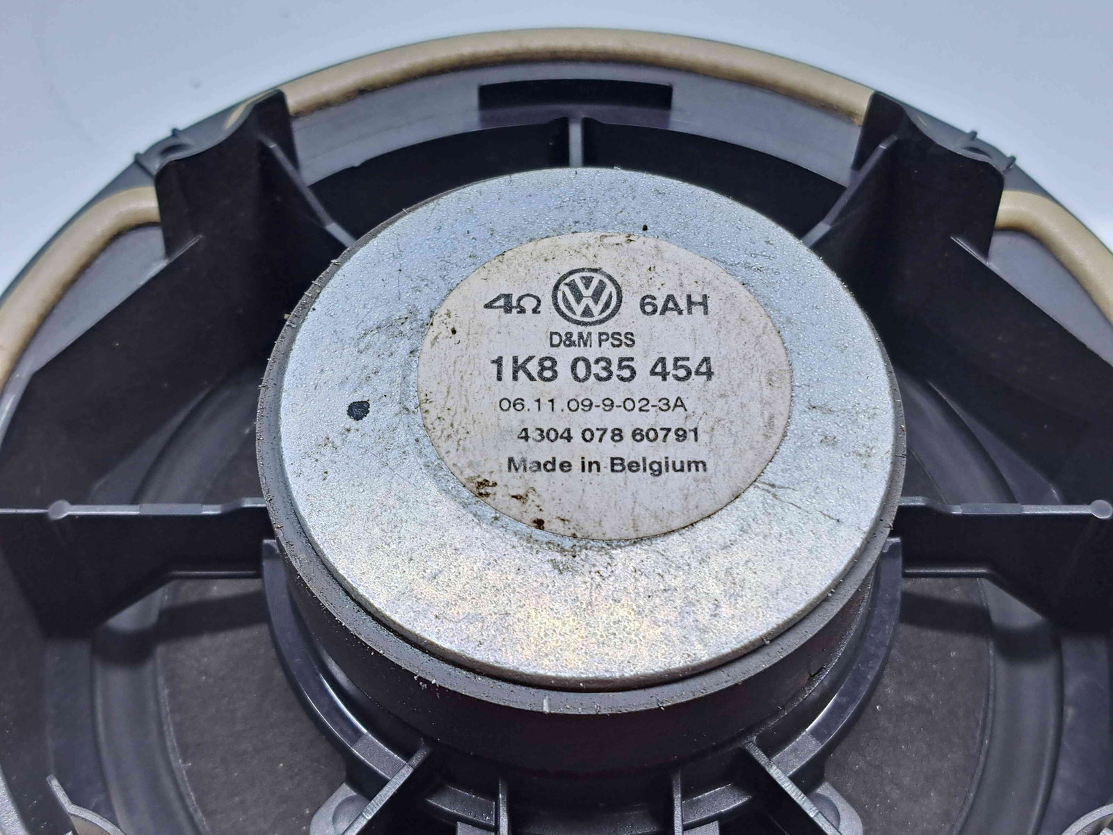 Boxa stanga spate Volkswagen Golf 6 (5K1) [Fabr 2009-2013] 1K8035454 - imagine 3