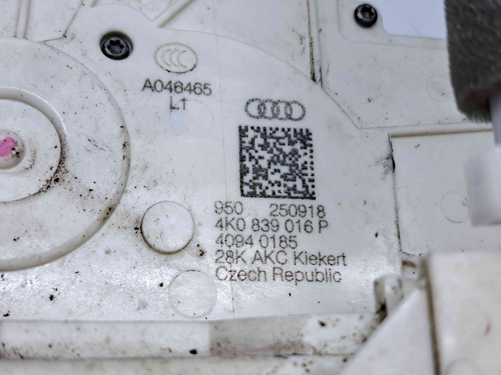 Broasca usa dreapta spate Audi A6 (4A2, C8) S-line [Fabr 2018-2025] 4K0839016P - imagine 2