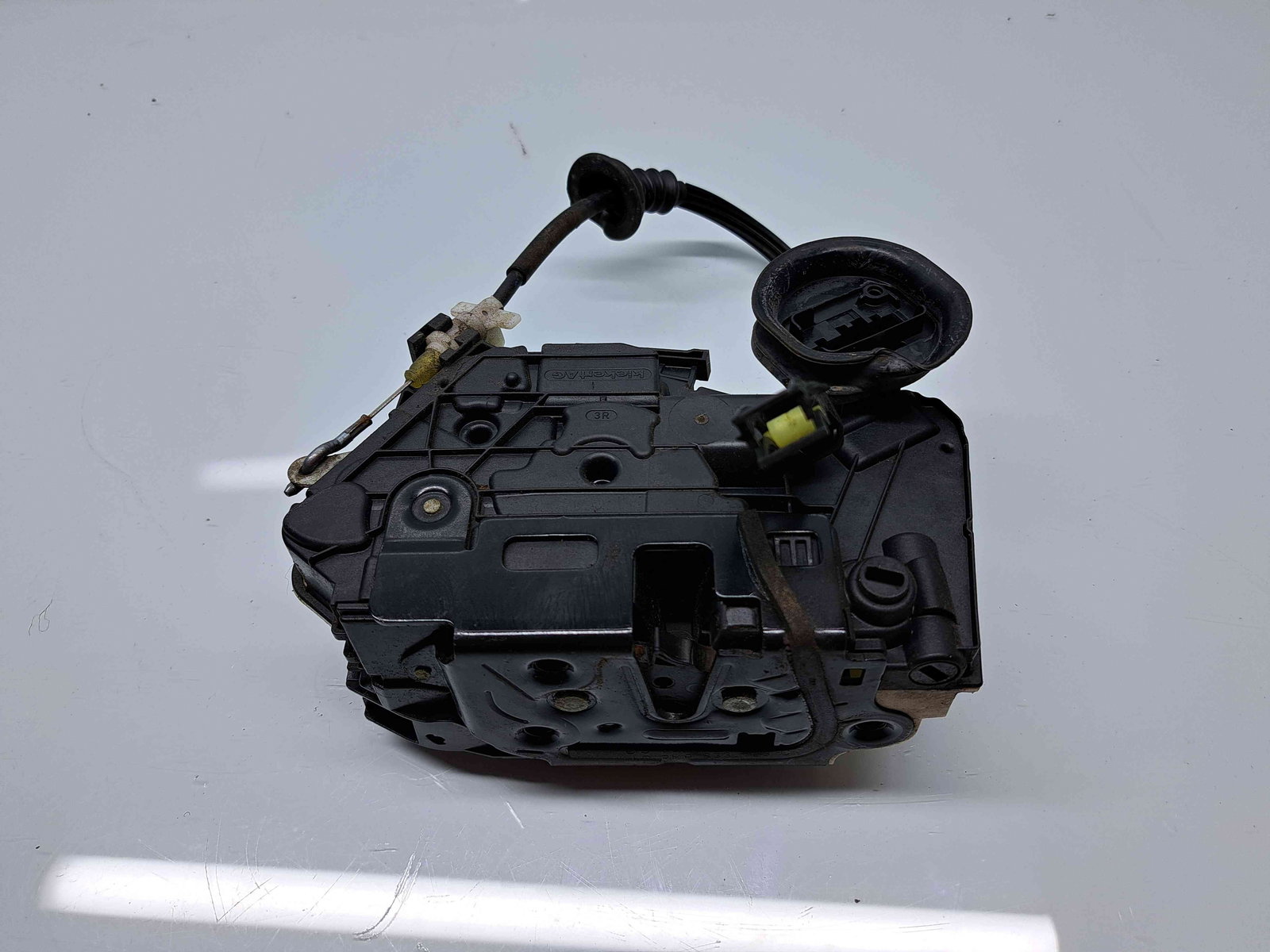 Broasca usa dreapta spate Volkswagen Golf 6 (5K1) [Fabr 2009-2013] 5K4839016H - imagine 4