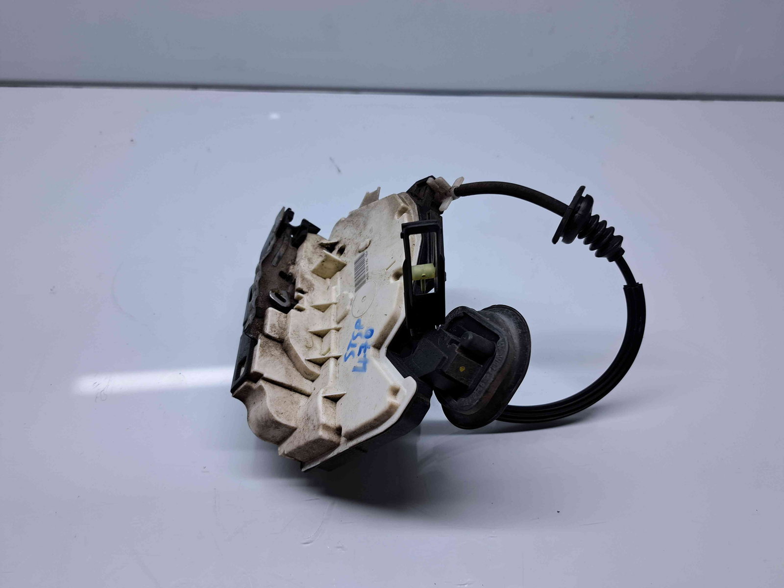 Broasca usa stanga spate Volkswagen Golf 6 (5K1) [Fabr 2009-2013] 5K4839015H - imagine 2