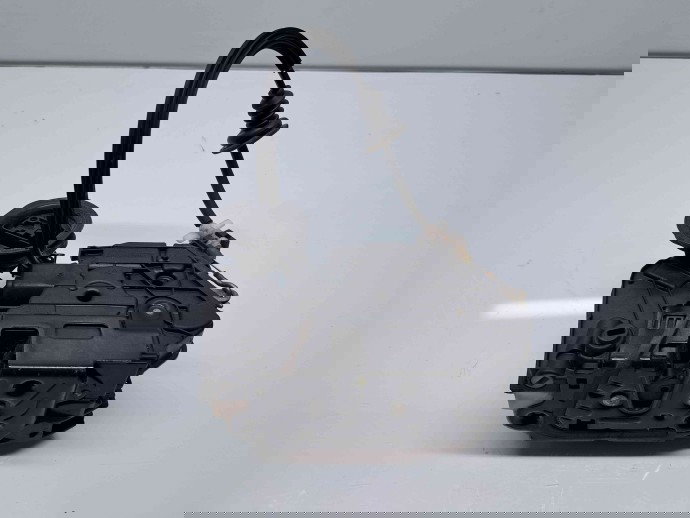 Broasca usa stanga spate Volkswagen Golf 6 (5K1) [Fabr 2009-2013] 5K4839015H