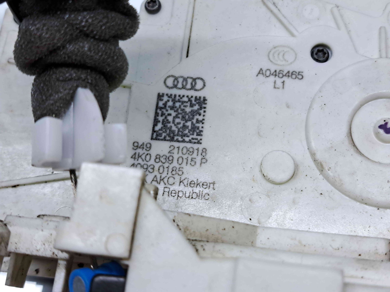 Broasca usa stanga spate Audi A6 (4A2, C8) S-line [Fabr 2018-2025] 4K0839015P - imagine 2