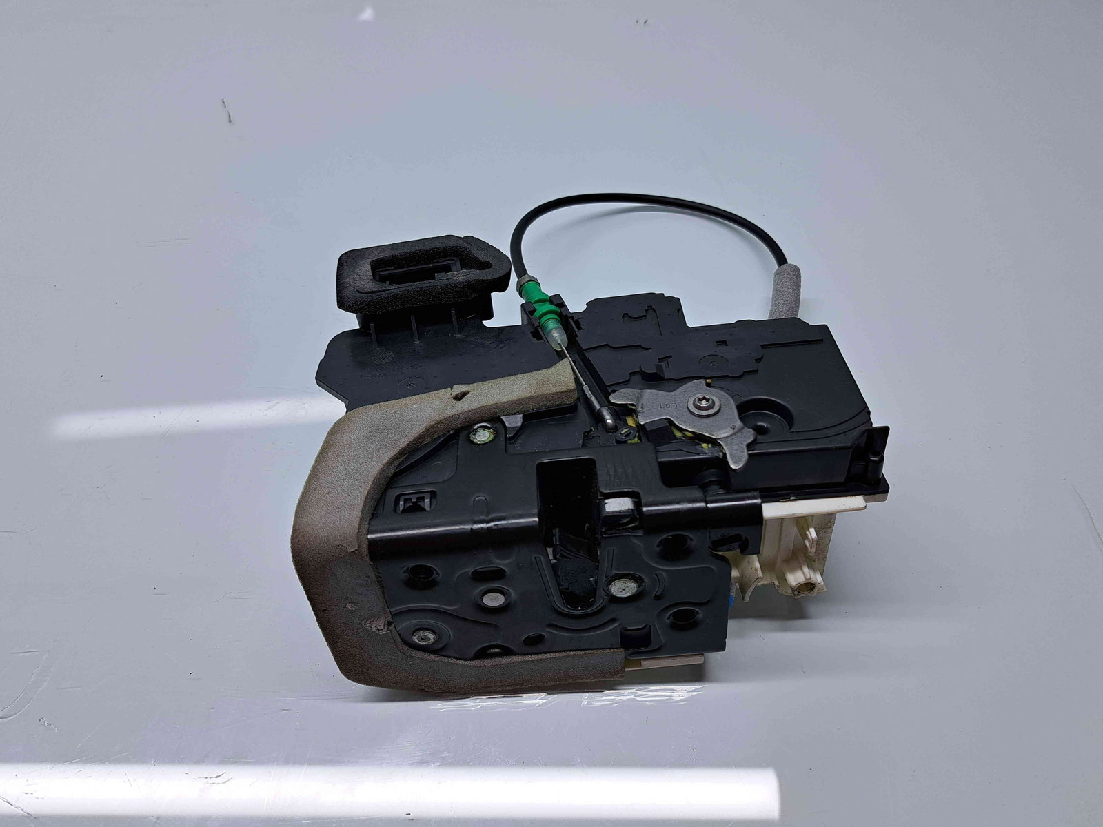 Broasca usa stanga spate Audi A6 (4A2, C8) S-line [Fabr 2018-2025] 4K0839015P - imagine 4