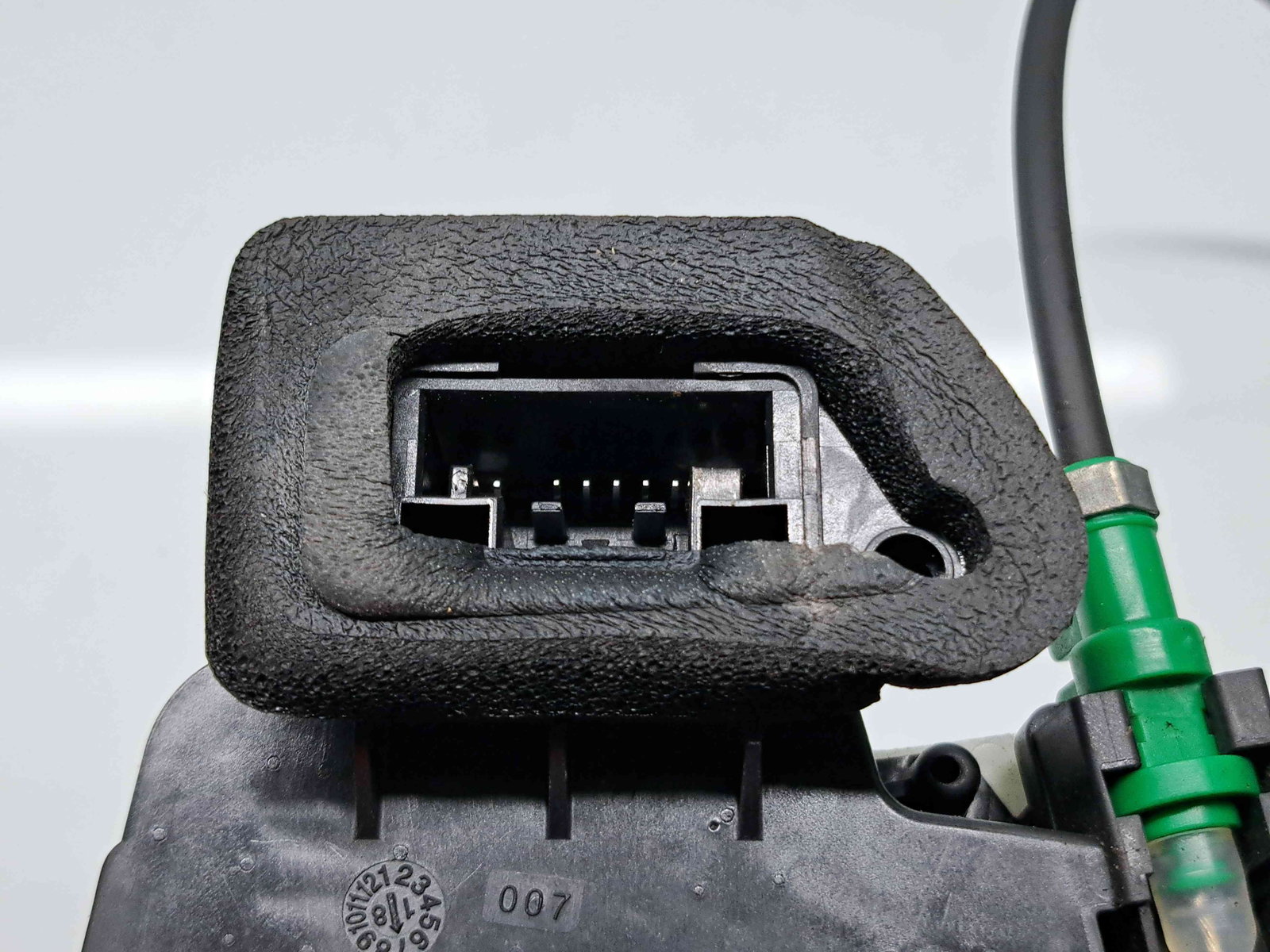 Broasca usa stanga spate Audi A6 (4A2, C8) S-line [Fabr 2018-2025] 4K0839015P - imagine 5