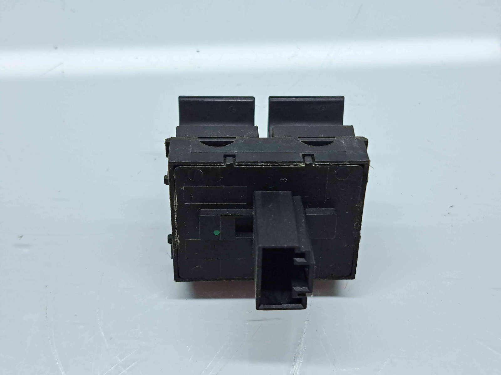 Butoane comanda geamuri sofer Volkswagen Golf 6 (5K1) [Fabr 2009-2013] OEM - imagine 2