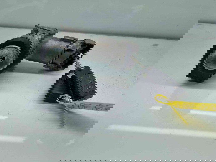  Contact cu cheie Ford B-Max [Fabr 2012-prezent] 8V513F880CG 1.0 Benz M1DA92KW / 125CP