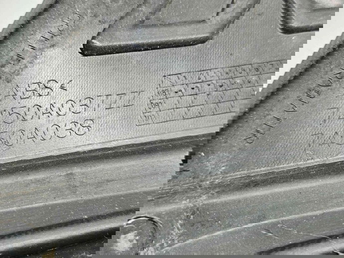 Grila bara fata MITSUBISHI Outlander II [Fabr 2006-2015] 7450A037ZZ