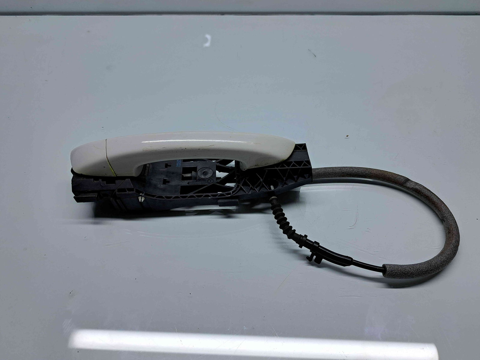 Maner usa dreapta spate Volkswagen Golf 6 (5K1) [Fabr 2009-2013] LB9A - imagine 2