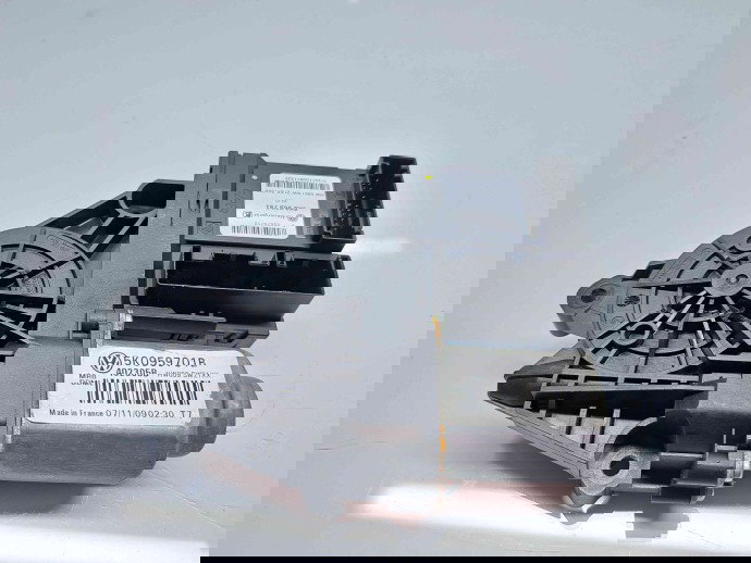 Motoras geam dreapta fata Volkswagen Golf 6 (5K1) [Fabr 2009-2013] 5K0959793 / 5K0959701B