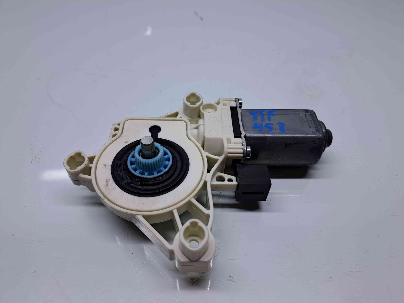 Motoras geam stanga fata Audi A6 (4A2, C8) S-line [Fabr 2018-2025] 1K0959801 - imagine 1