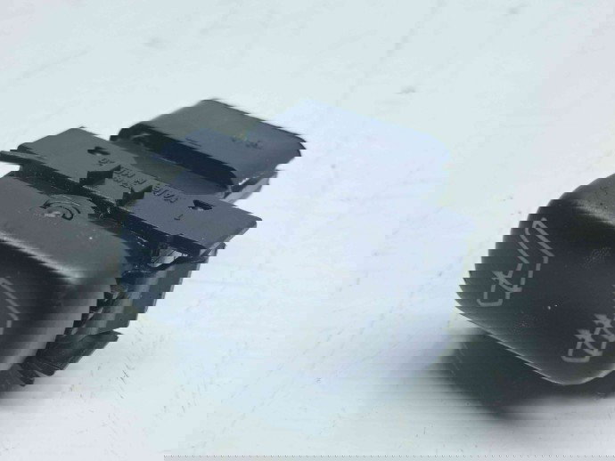  Buton incalzire scaune Mercedes Clasa ML (W163) [Fabr 1998-2005] A1638200210