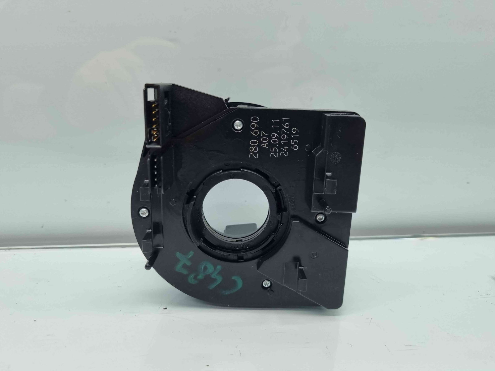 Spirala volan VolkswagenPolo (6R) [Fabr 2009-2016] OEM - imagine 3