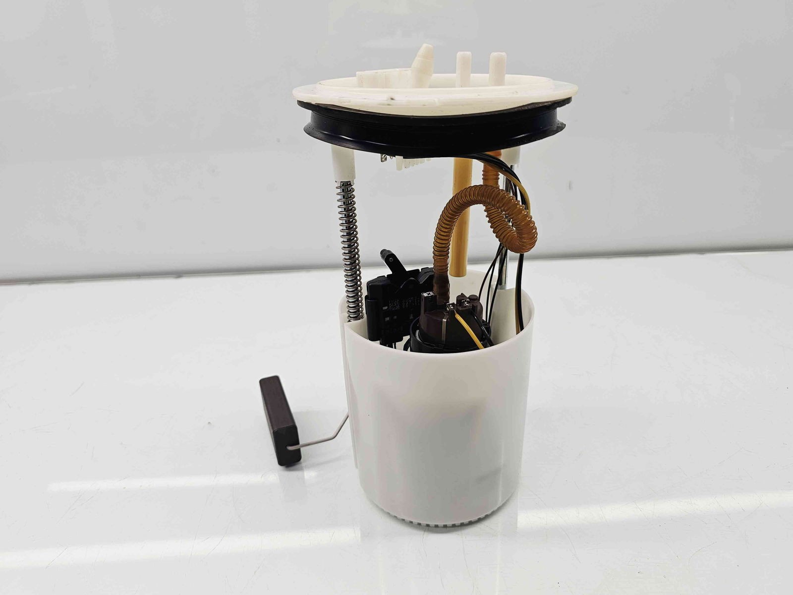 Pompa combustibil Skoda Yeti (5L) [Fabr 2009-2020] 1K0919051DA 1.6 Benz BSE 75KW / 102CP - imagine 1