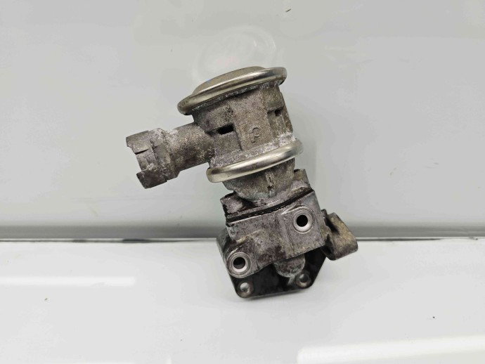 Supapa EGR  Volkswagen Golf 5 (1K1) [Fabr 2004-2008] 06A131166E 1.6 Benz BSE 75KW / 102CP