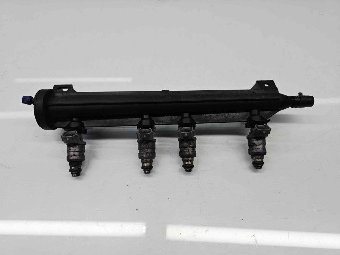 Rampa injectoare   Volkswagen Golf 5 (1K1) [Fabr 2004-2008] 06A133317AS 1.6 Benz BSE 75KW / 102CP