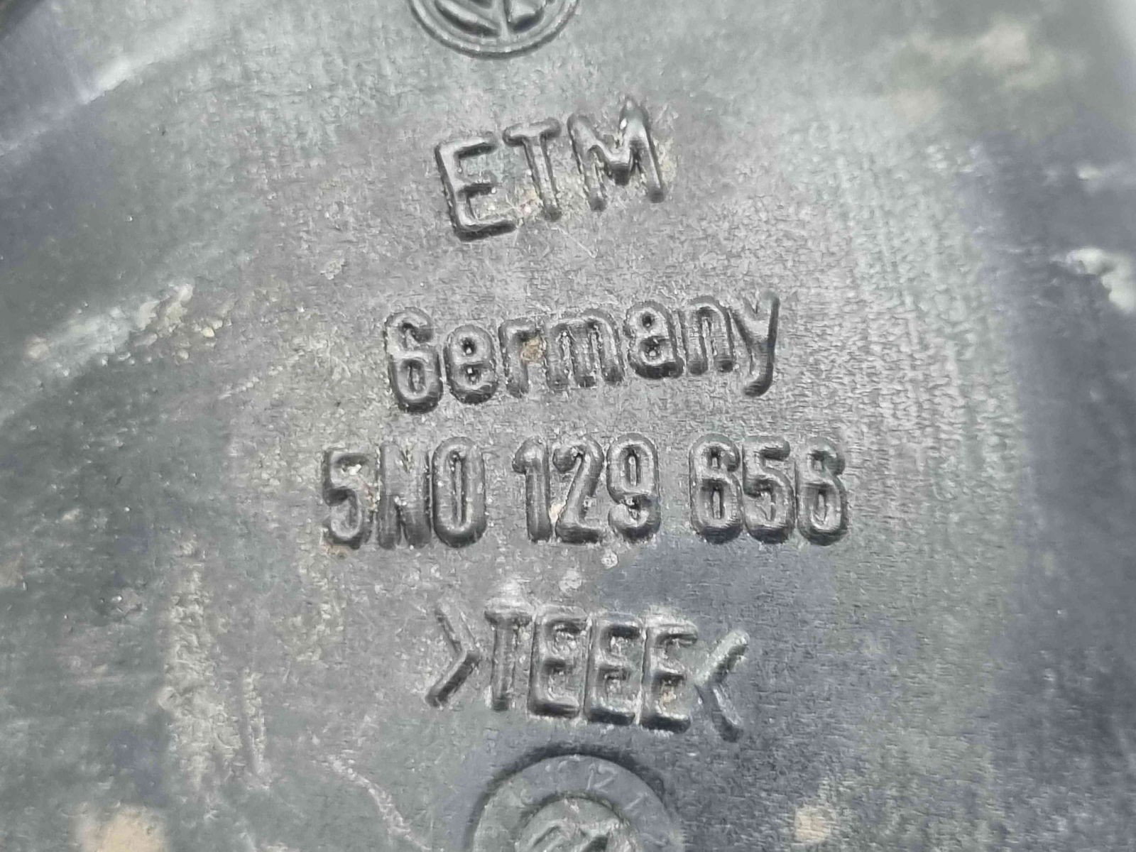 Tub admisie aer Skoda Superb II (3T4) [Fabr 2008-2015] 5N0129856 2.0 TDI CBAB 103KW / 140CP - imagine 2