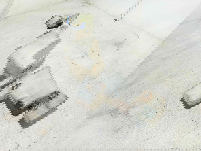 Vas lichid parbriz 1T0955453C Volkswagen Touran 2.0 BKD 2003-2010