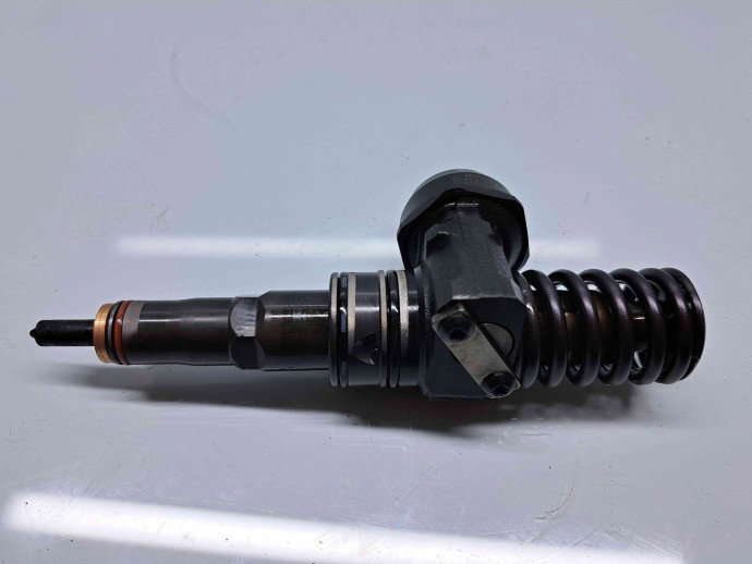 Injector  Volkswagen Passat B6 (3C2) [Fabr 2005-2010] 038130073AG 1.9 TDI BXE 77KW / 105CP