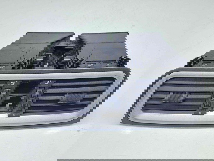  Grila aerisire centrala Skoda Fabia 2 Combi (5J, 545) [Fabr 2007-2014] 5J0820951