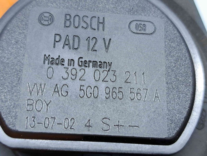 Pompa recirculare apa  Volkswagen Passat B8 (3G2) [Fabr 2015-prezent] 5G0965567A 1.4 TSI CPTA 103KW / 140CP