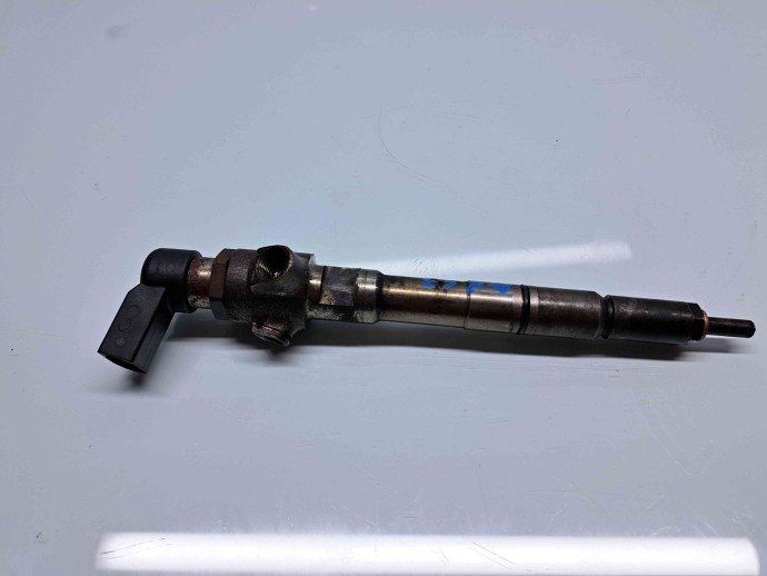 Injector  Volkswagen Golf 6 (5K1) [Fabr 2009-2013] 03L130277B 1.6 TDI CAYC 77KW / 105CP