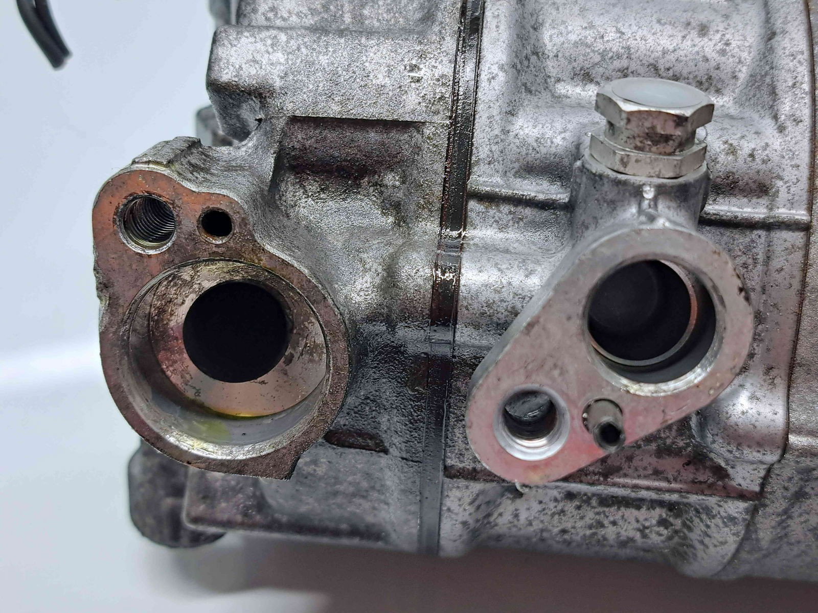 Compresor clima Volkswagen Caddy 3 (2KA, 2KH) [Fabr 2004-2009] 1K0820808D 1.6 TDI CAYC 77KW / 105CP - imagine 3