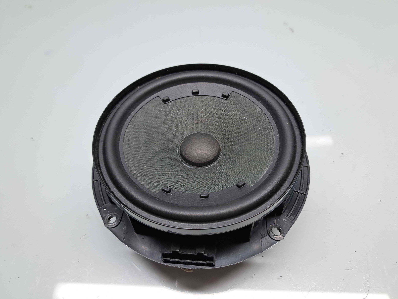 Boxa dreapta spate Volkswagen Golf 7 (5G) [Fabr 2014-prezent] 5G0035453G - imagine 1