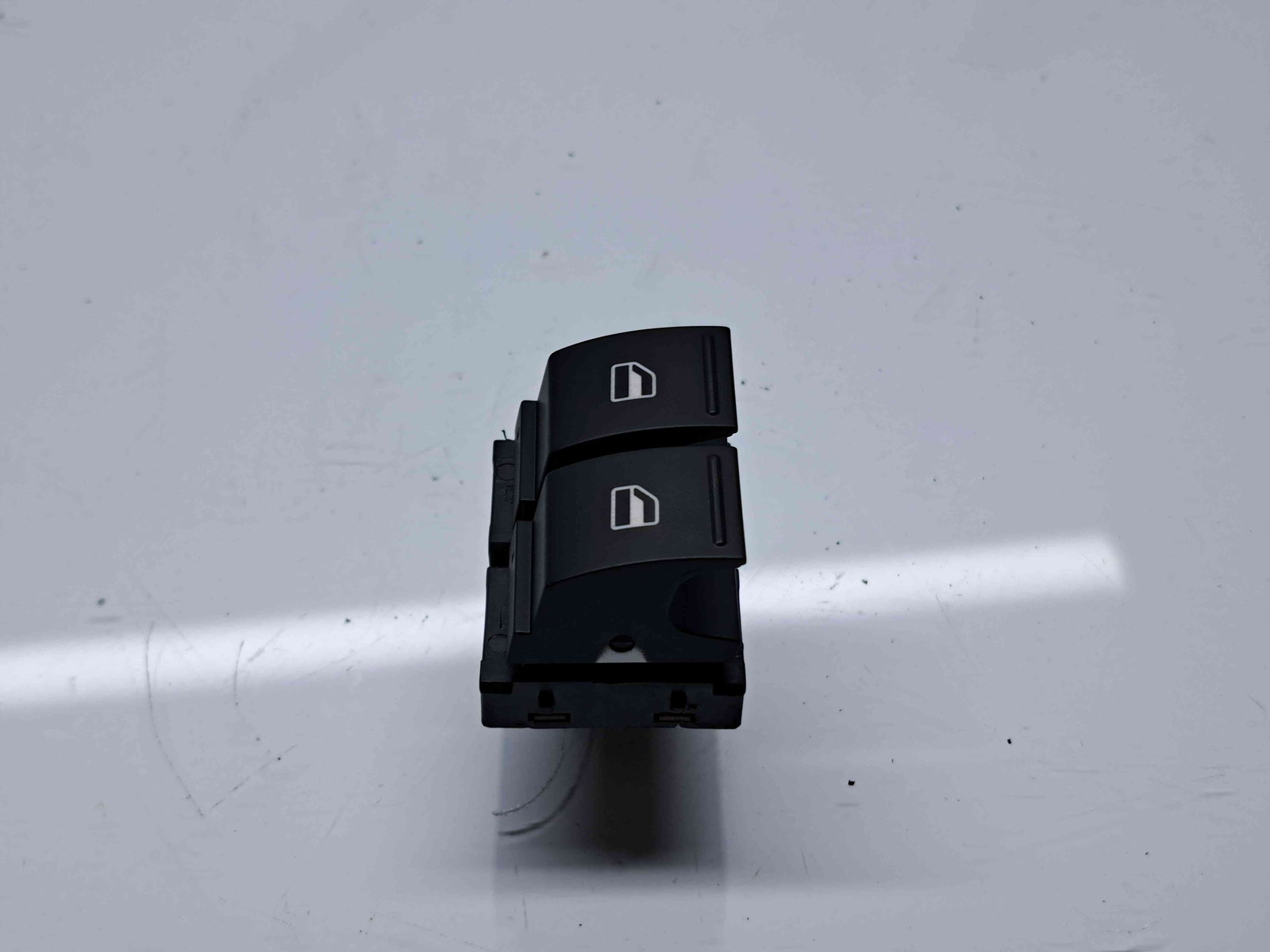 Butoane comanda geamuri sofer Skoda Octavia 2 Combi (1Z5) [Fabr 2004-2013] Facelift OEM - imagine 1