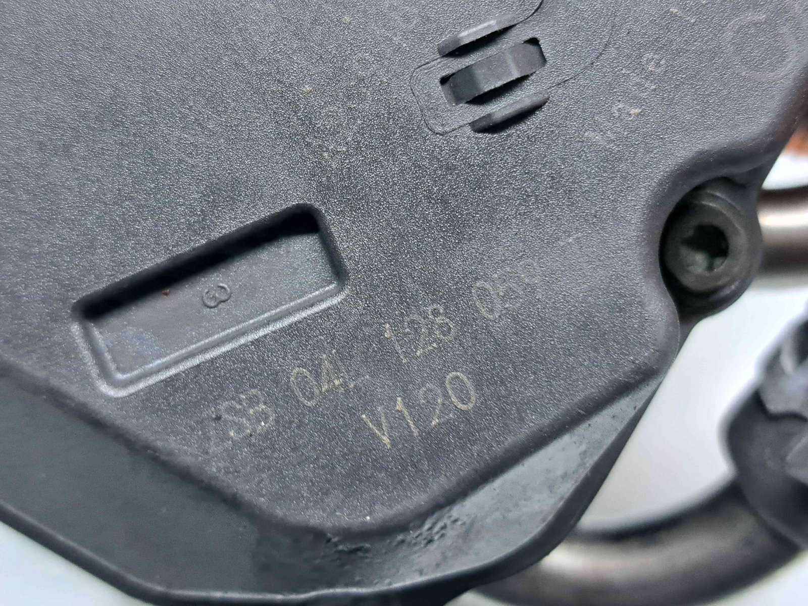 Clapeta acceleratie Skoda Octavia 3 Combi (5E5) [Fabr 2012-prezent] 04L128059T 2.0 TDI CRMB 110KW / 150CP - imagine 4