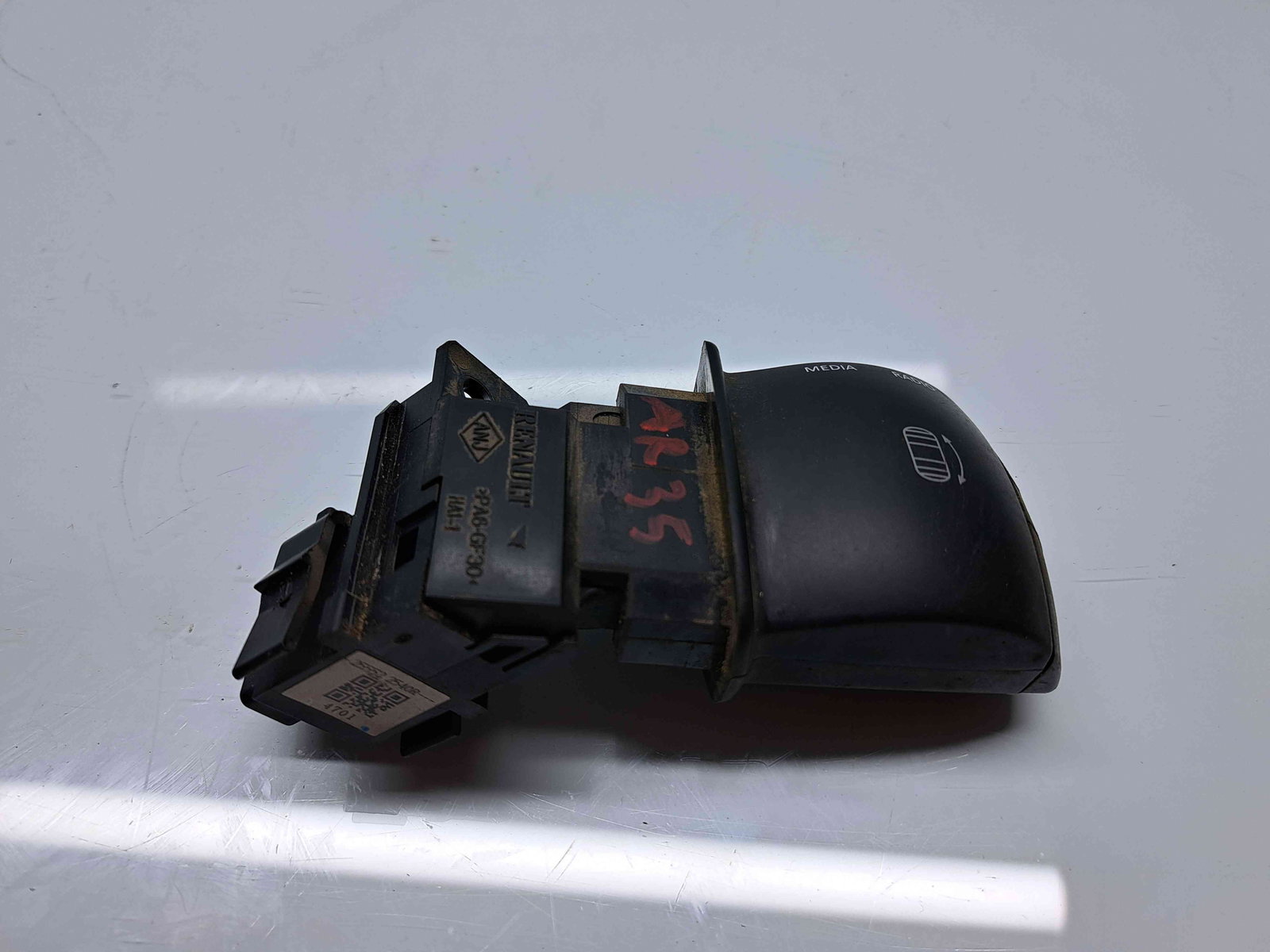 Comenzi volan Opel Movano B F3500 (L2 H2) [Fabr 2010-2022] 255522540R - imagine 1