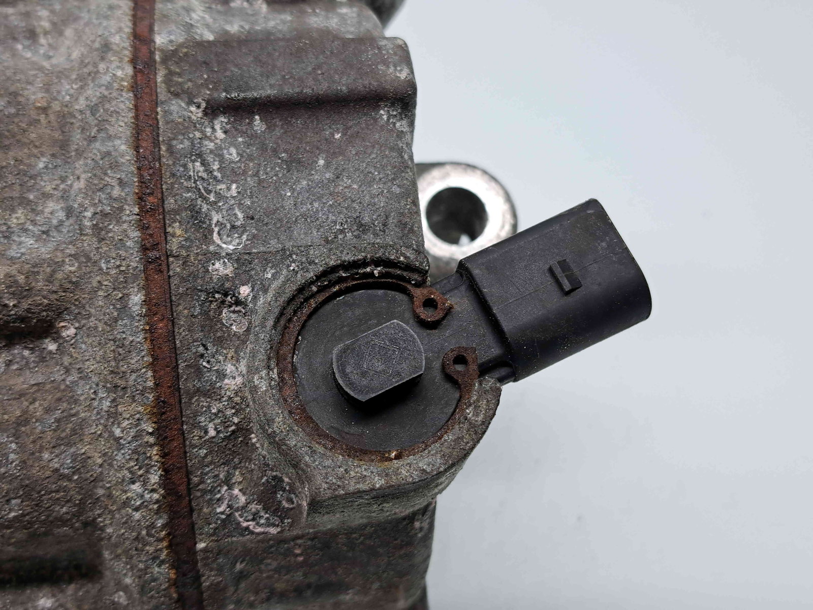 Compresor clima Volkswagen Passat B8 Variant (3G5) [Fabr 2015-prezent] 5Q0816803E 1.6 TDI DCXA 88KW / 120CP - imagine 2