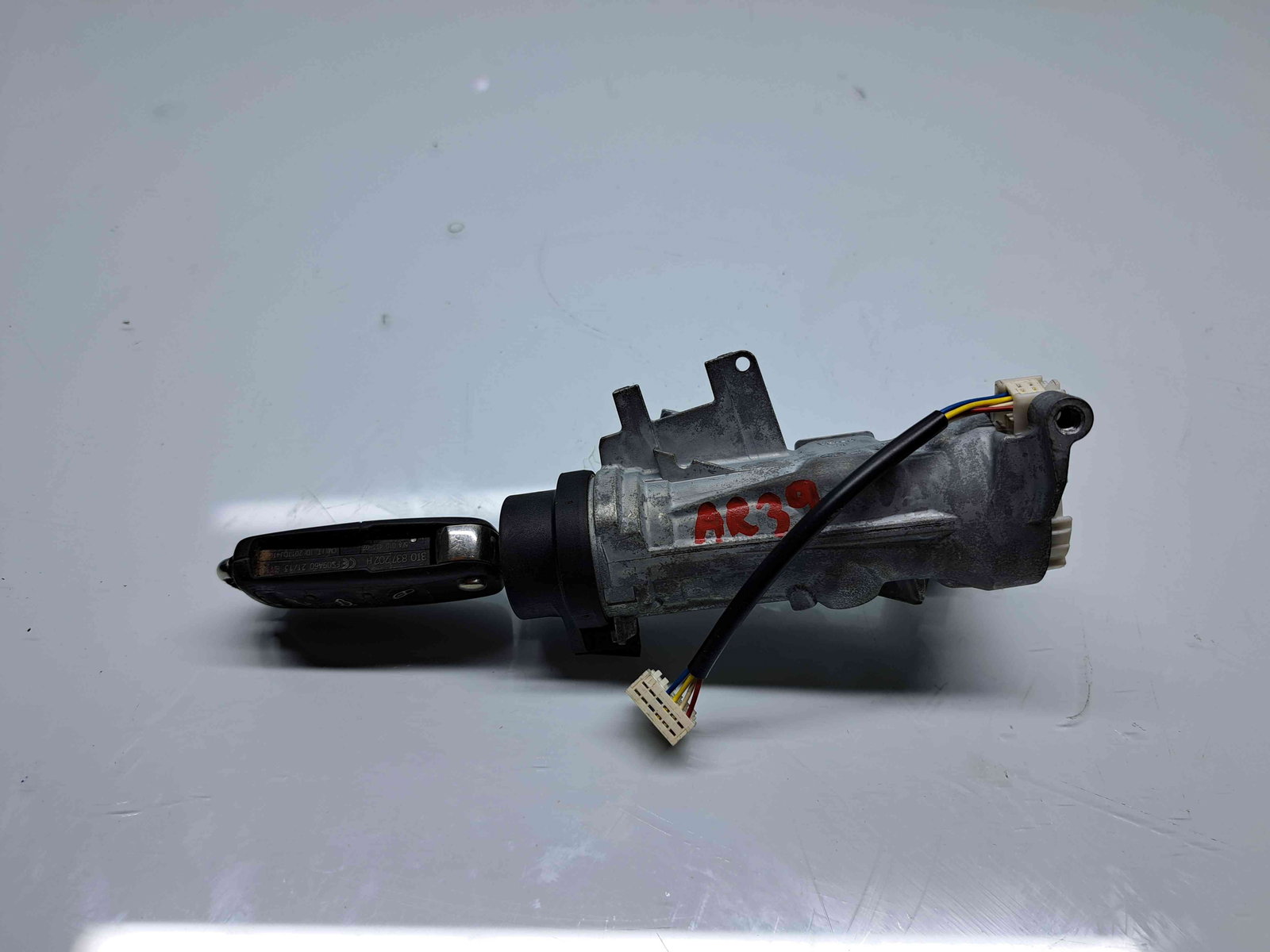 Contact cu cheie Skoda Yeti (5L) [Fabr 2009-2020] 1K0905851 2.0 TDI CFHA81KW / 110CP - imagine 2