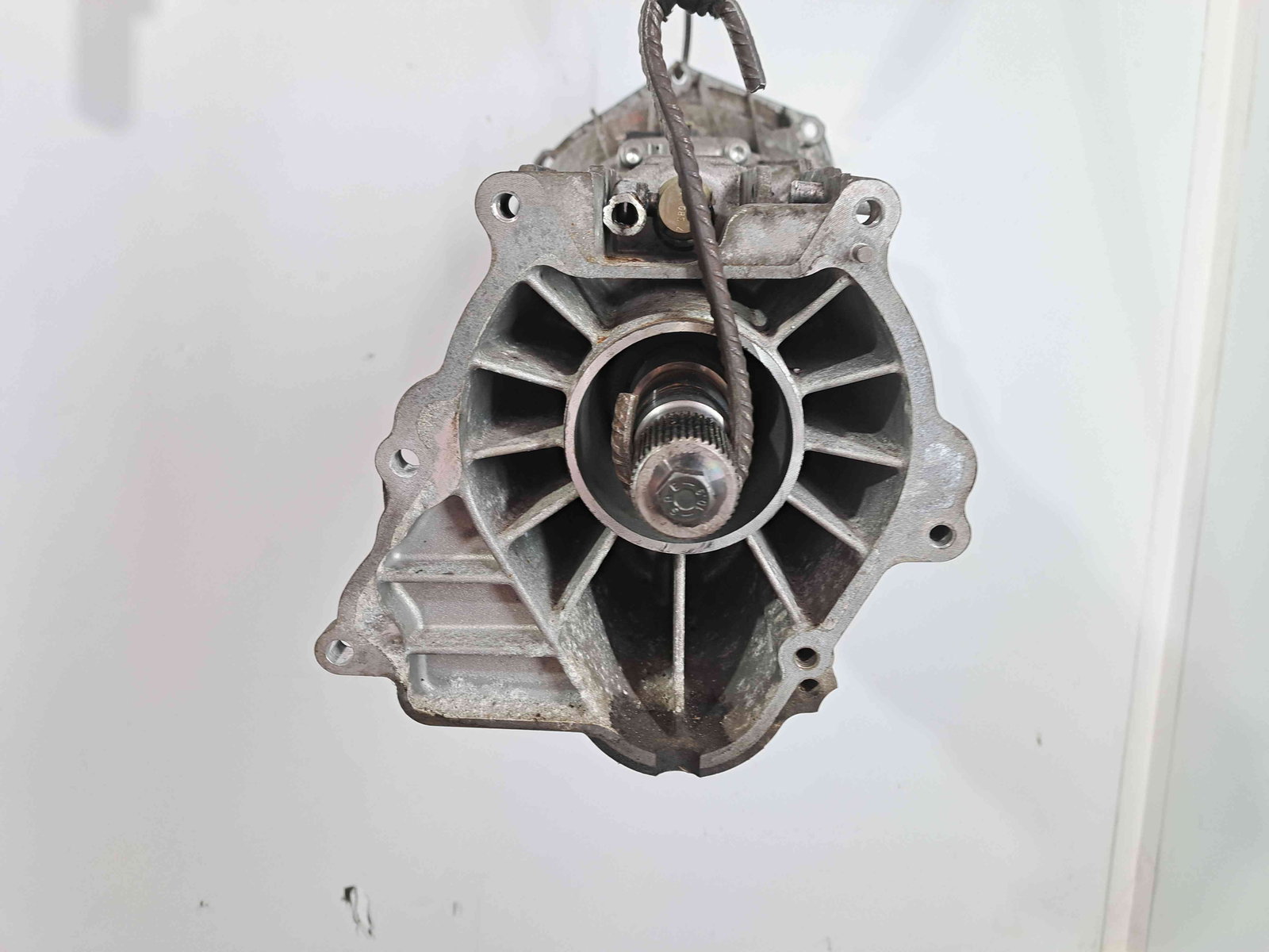 Cutie viteze manuala 6 trepte Bmw X1 (E84) [Fabr 2009-2015] 2.0 N47D20 1069301108C 105KW / 143CP - imagine 5