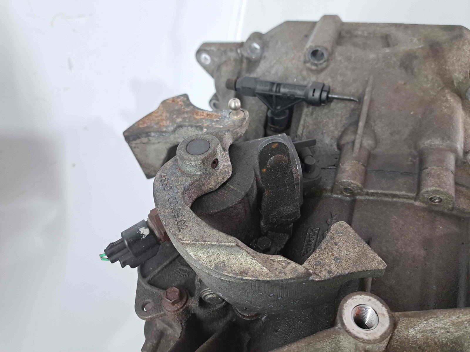 Cutie viteze manuala 6 trepte Ford Kuga I [Fabr 2008-2012] 2.0 TDCI G6DG8V4R-7002-BG 100KW / 136CP - imagine 7