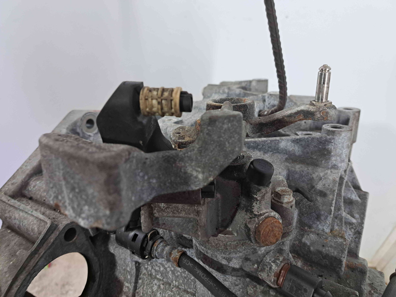 Cutie viteze manuala 6 trepte Volkswagen Tiguan (5N) [Fabr 2007-2016] 2.0 TDI CBAB KUG 103KW / 140CP - imagine 6