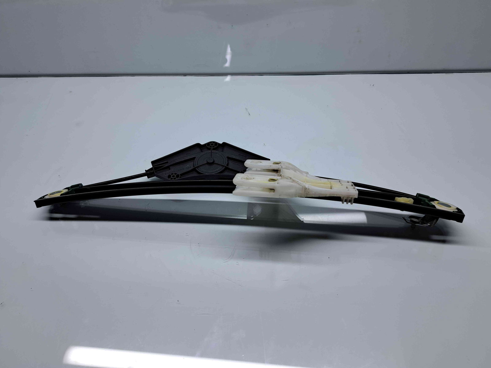 Macara electrica geam dreapta spate Audi A6 (4A2, C8) S-line [Fabr 2018-2025] 4K0839462 - imagine 4