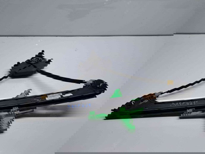 Macara electrica geam dreapta spate Volkswagen Golf 7 (5G) [Fabr 2014-prezent] 5G4839462B