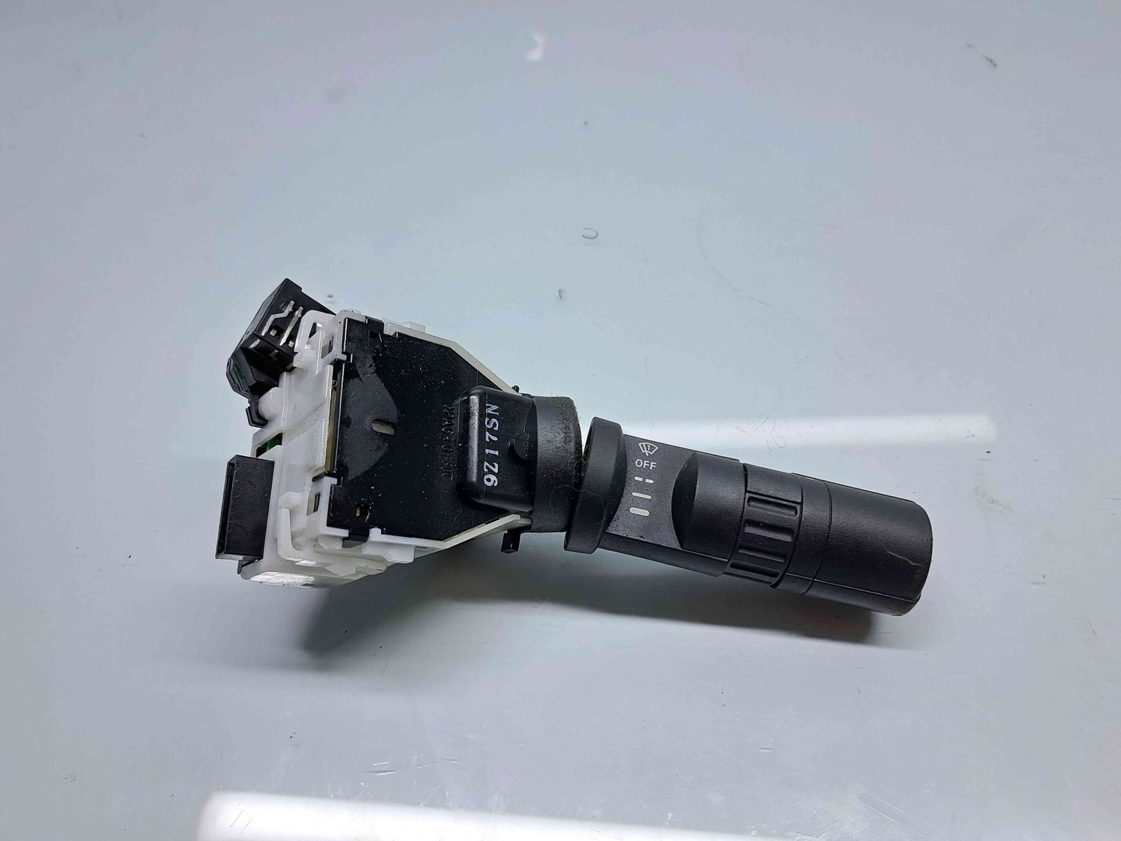 Maneta stergator Nissan Navara (D40) [Fabr 2005-2014] OEM - imagine 1